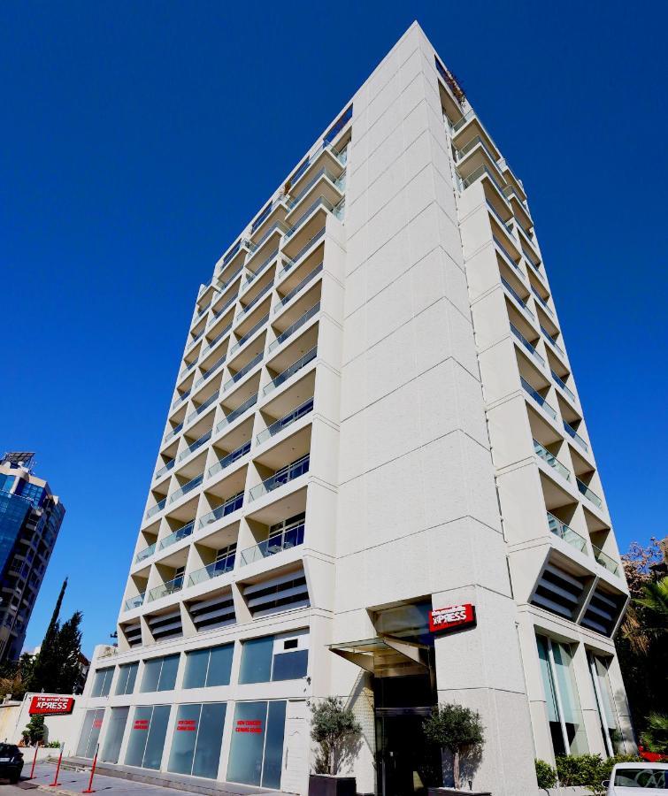 The Smallville Xpress Beirut Ngoại thất bức ảnh