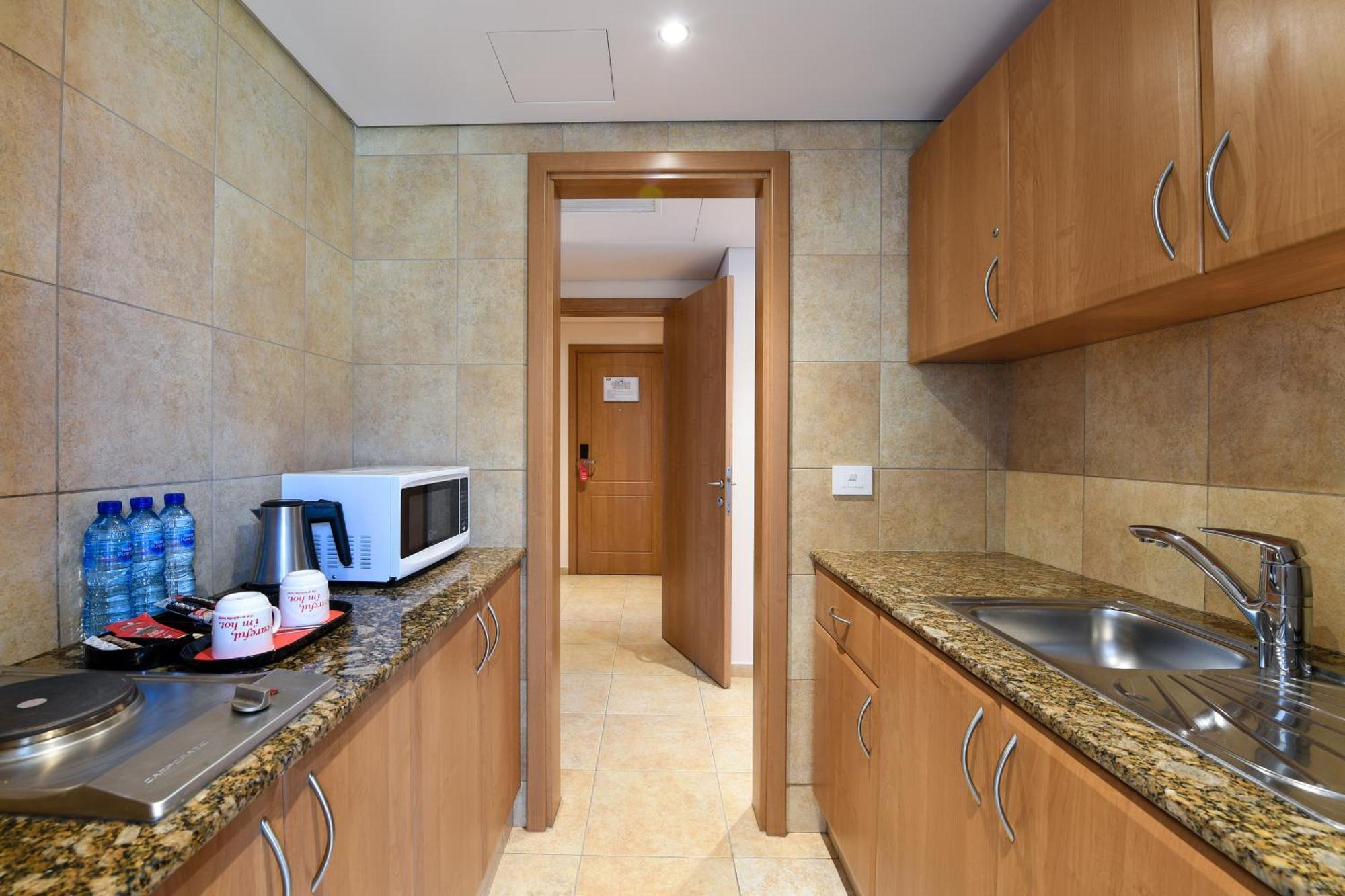 The Smallville Xpress Beirut Ngoại thất bức ảnh