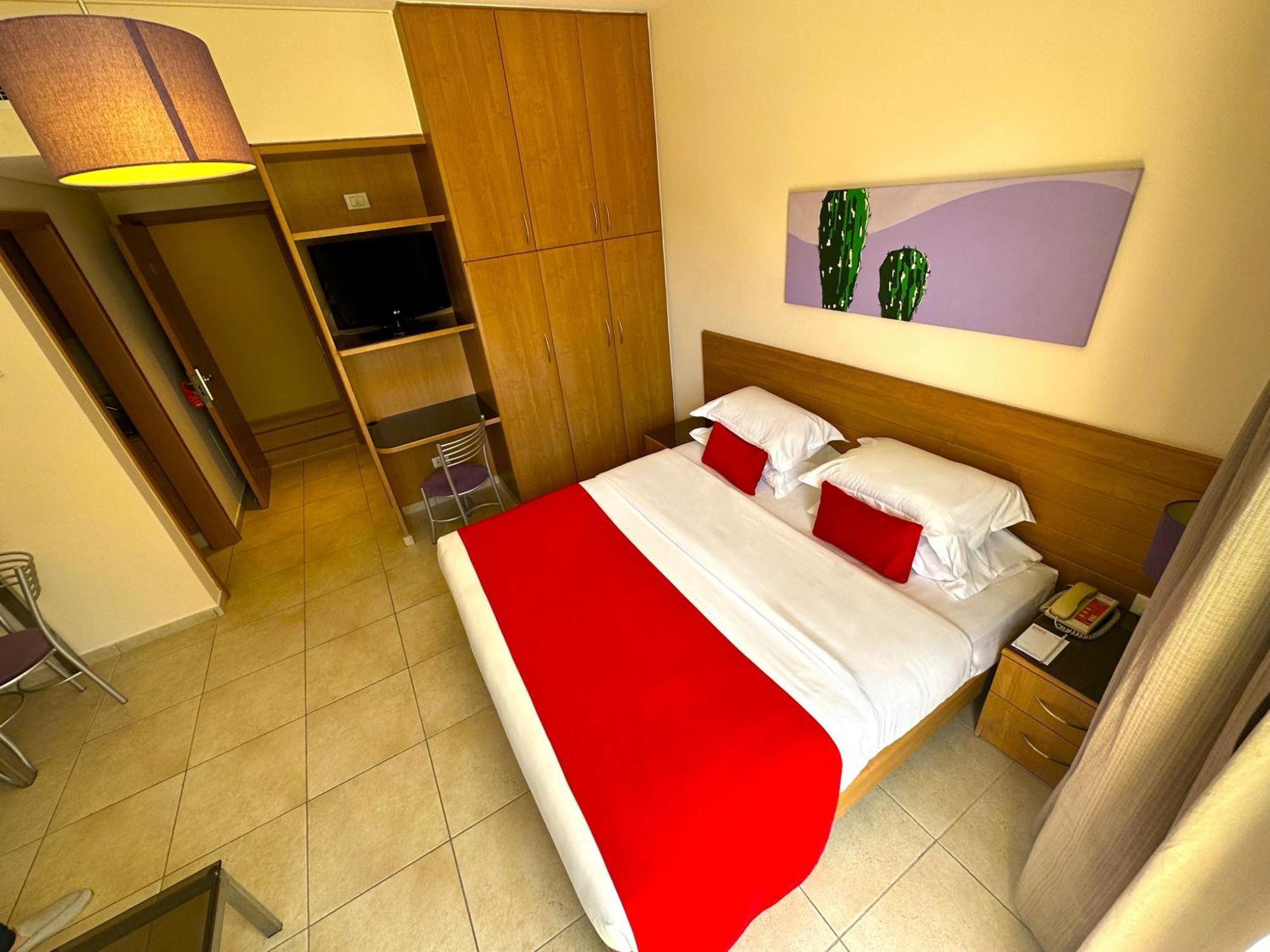 The Smallville Xpress Beirut Ngoại thất bức ảnh