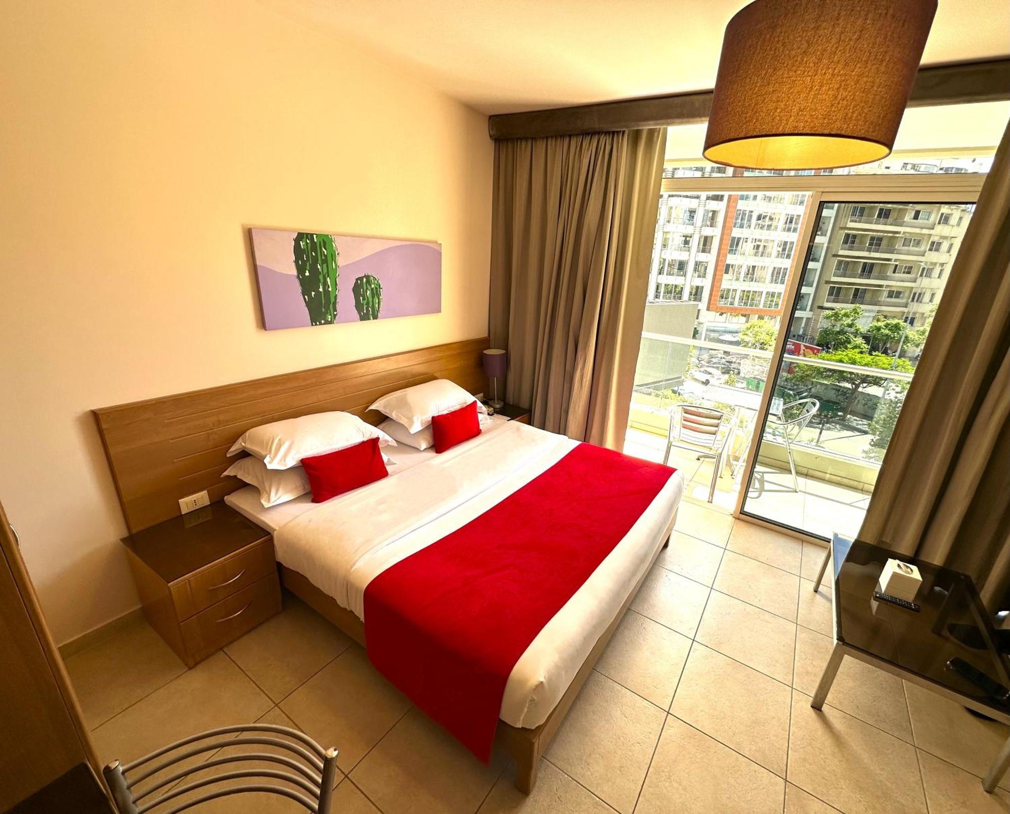 The Smallville Xpress Beirut Ngoại thất bức ảnh