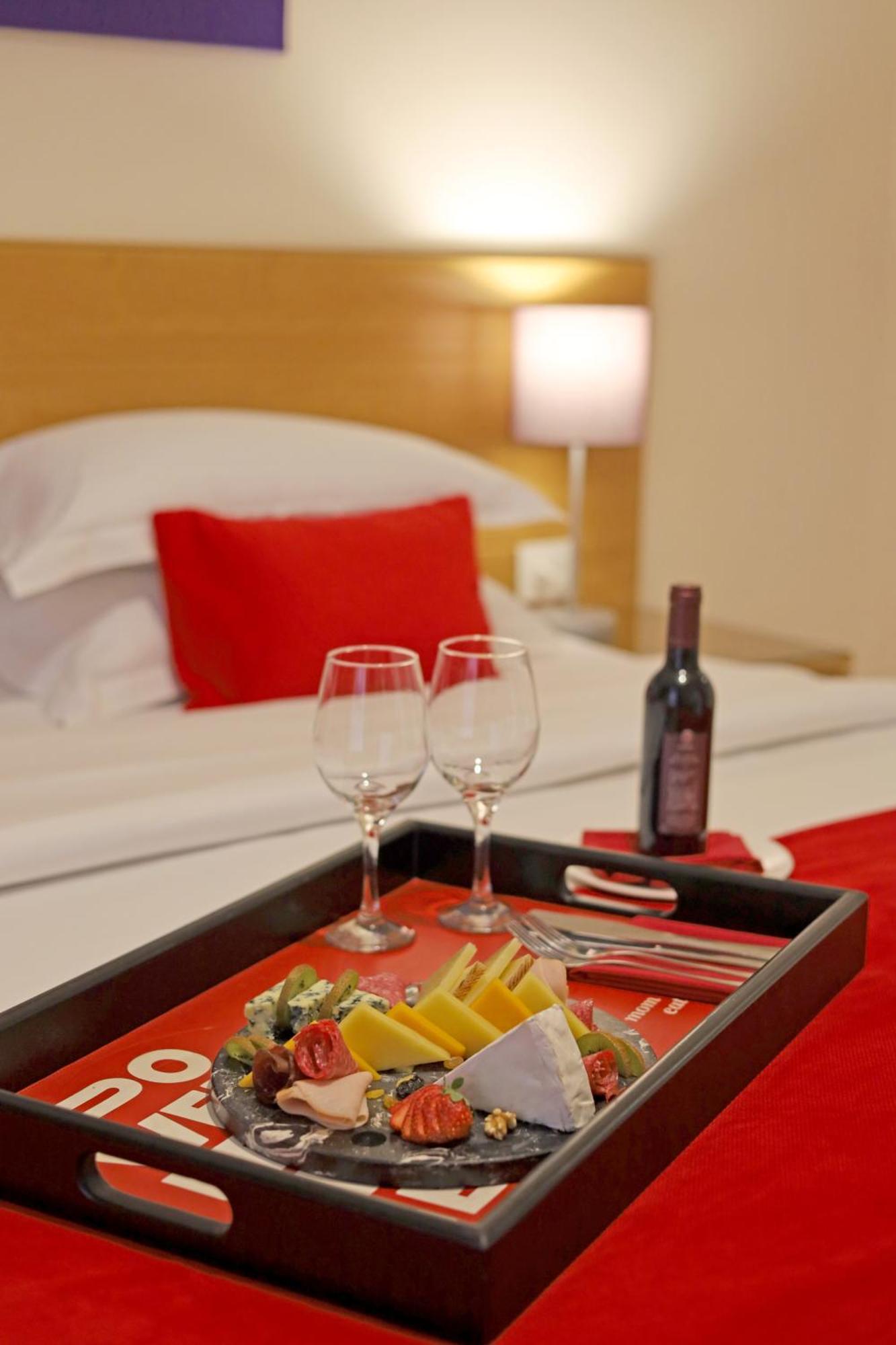 The Smallville Xpress Beirut Ngoại thất bức ảnh