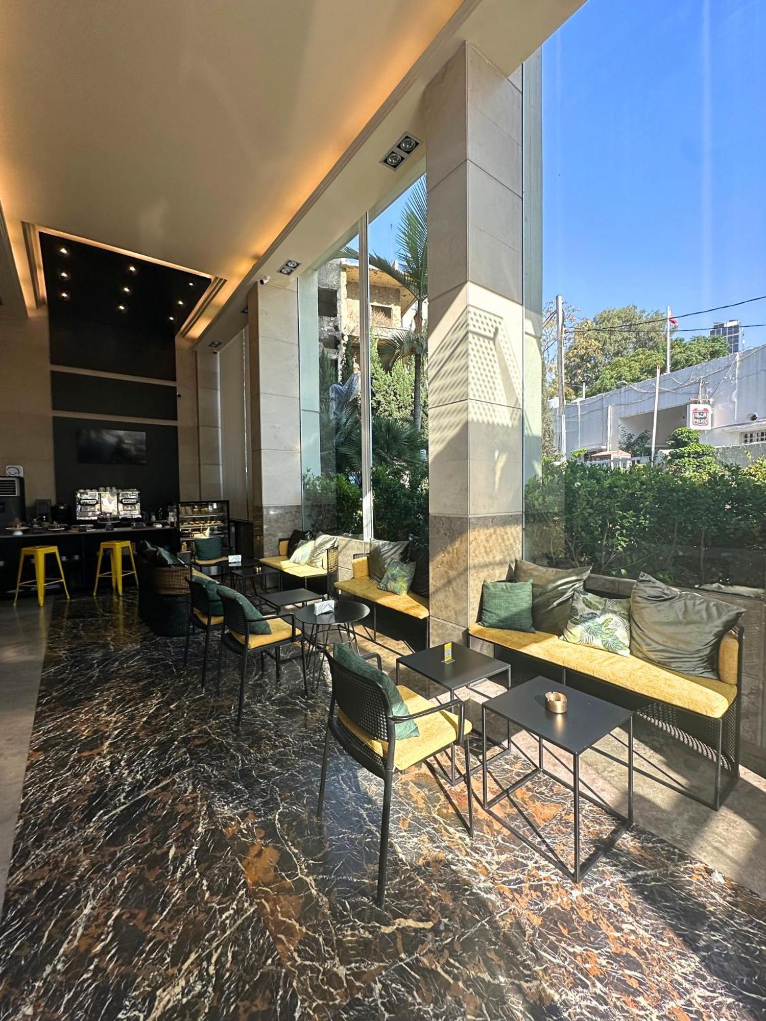 The Smallville Xpress Beirut Ngoại thất bức ảnh
