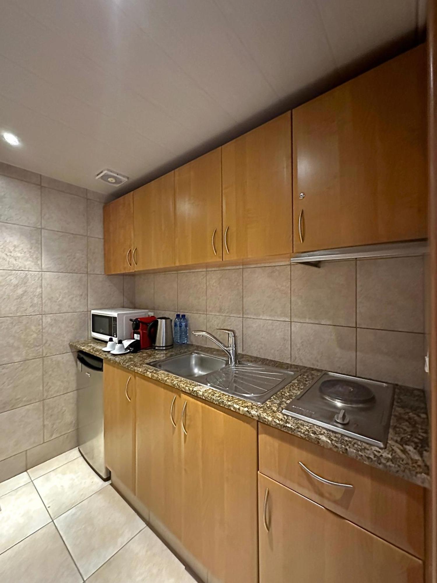 The Smallville Xpress Beirut Ngoại thất bức ảnh